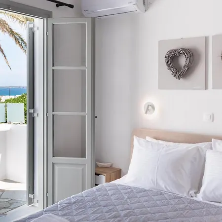 Navi B2 Brand New 2b/d In Naousa Apartment Parikia (Paros)