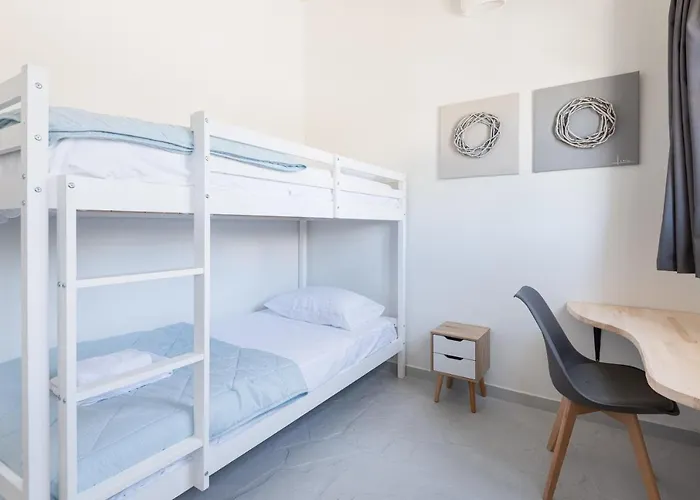 Appartamento Navi B2 Brand New 2b/d In Naousa *